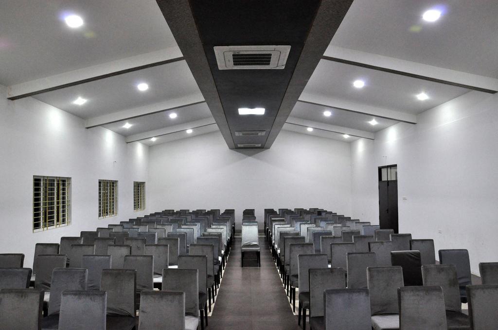 Hotel The Home Tiruppur Eksteriør bilde