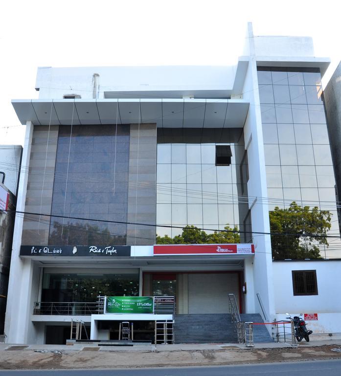 Hotel The Home Tiruppur Eksteriør bilde