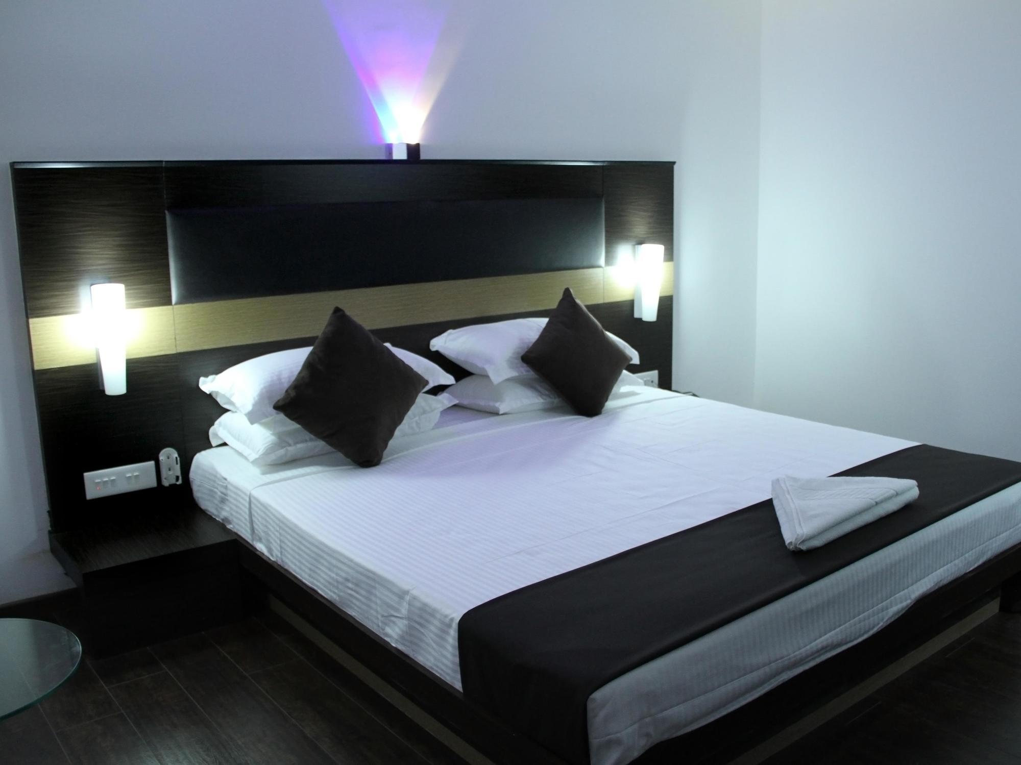 Hotel The Home Tiruppur Eksteriør bilde